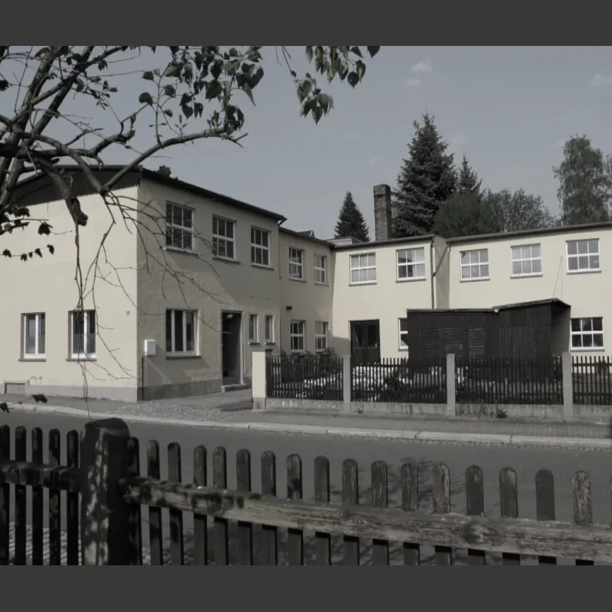 Meine Werkstatt Auf diesem Foto sieht man meine Werkstatt von der Vorderseite in Limbach-Oberfrohna.